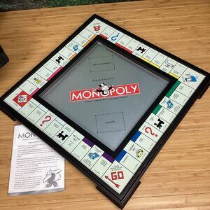 Monopoly Onyx Edition 2006 Game Hasbro Silver Black Parker Brothers Board Stand